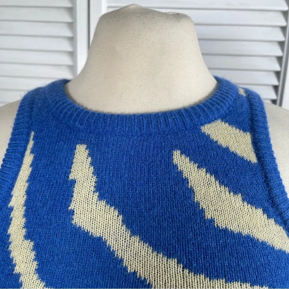 💙 Blue & Cream Knit Bodycon Mini Dress – Size S/M - Picture 3 of 11